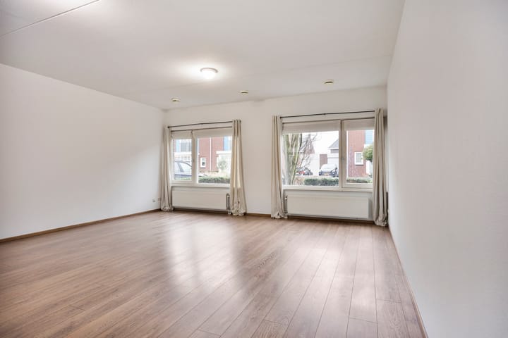 Foto 11 van Goudsbloem 8