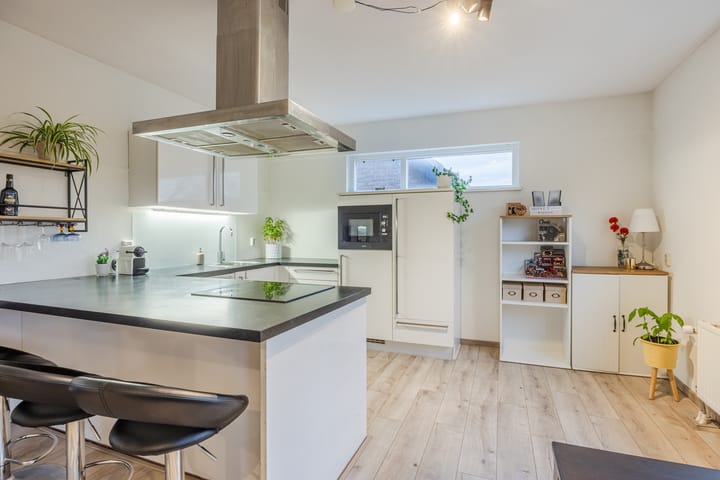 Photo 8 of Barcelonastraat 46