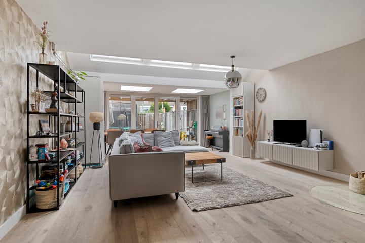 Foto 2 van Jan van Eijckhof 8