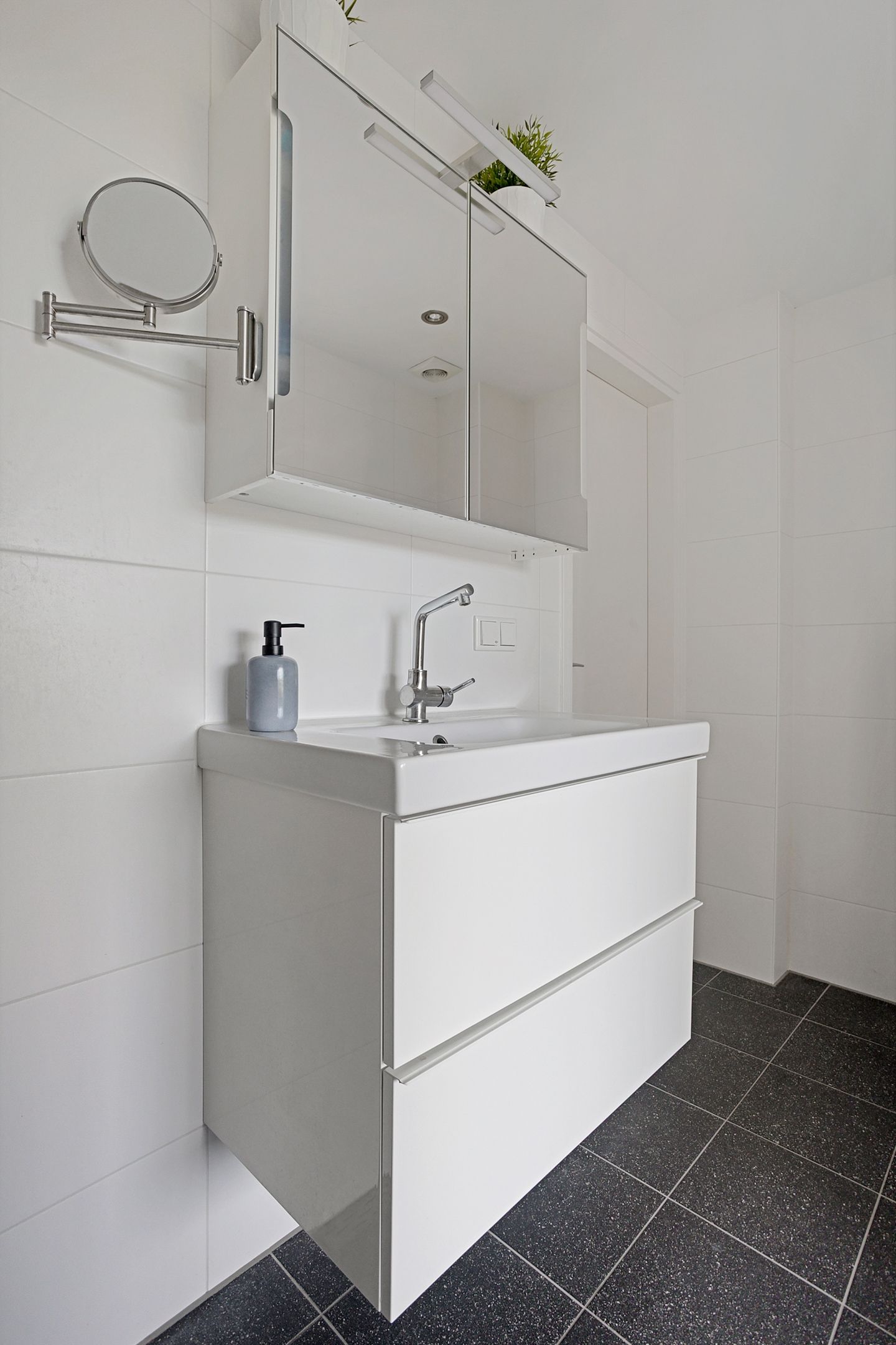 Foto 27 van Leeuweriklaan 129