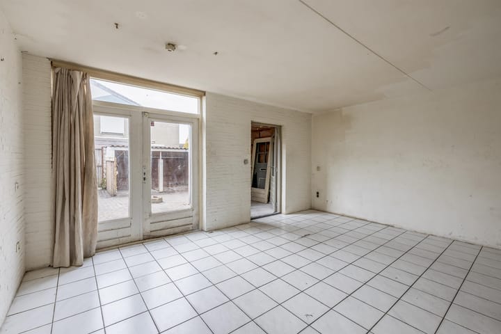 Foto 4 van Karekiet 49