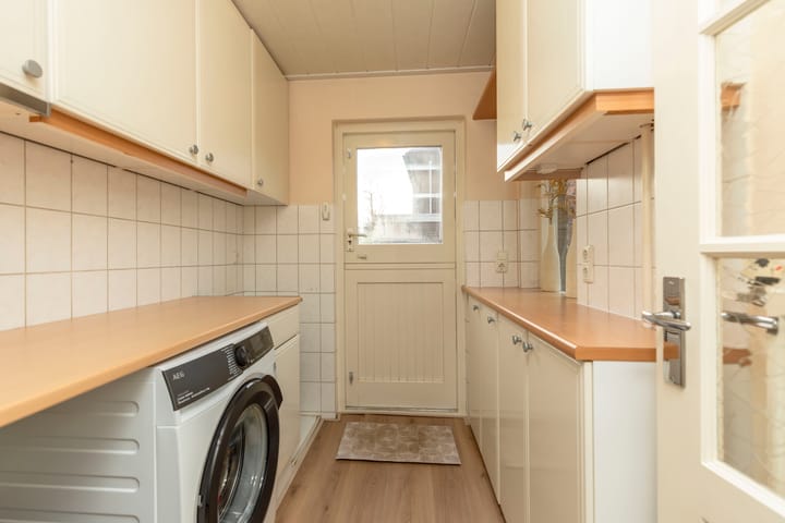 Foto 13 van Troelstrastraat 52