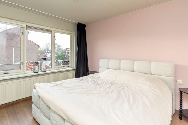 Foto 22 van Troelstrastraat 52