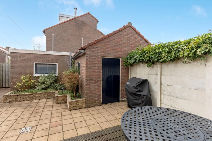 Foto 32 van Troelstrastraat 52