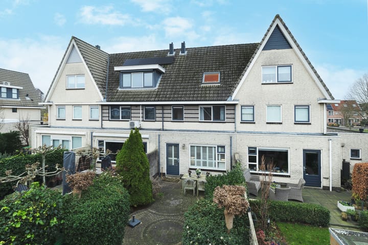 Foto 30 van Facet 16