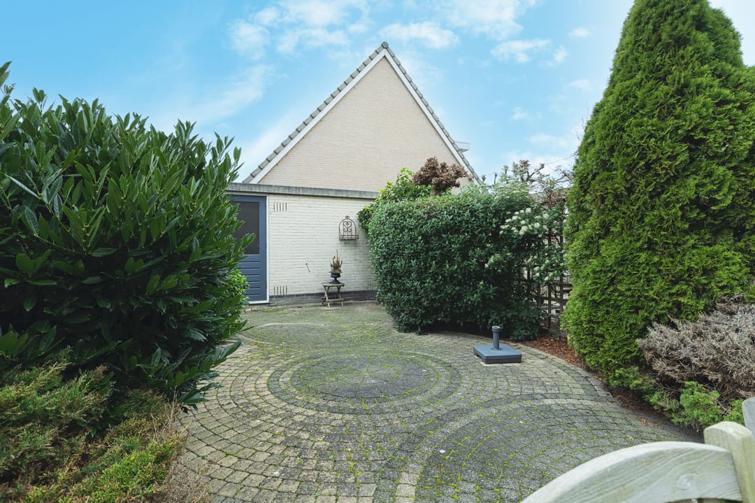 Foto 32 van Facet 16