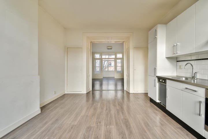 Foto 4 van Sarphatistraat 197-2