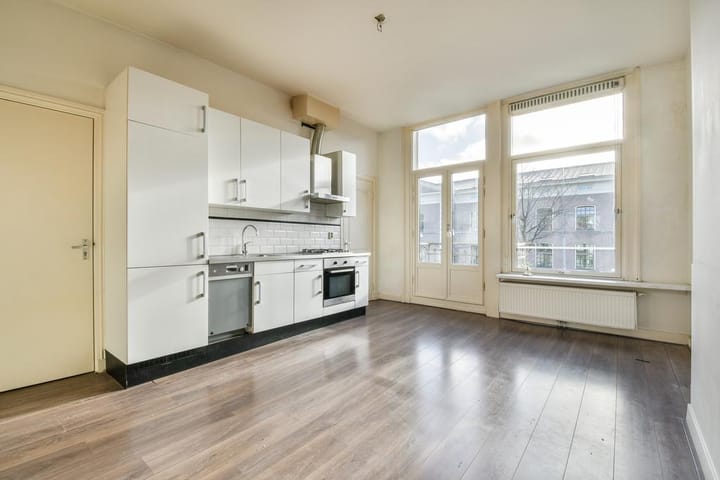 Foto 9 van Sarphatistraat 197-2