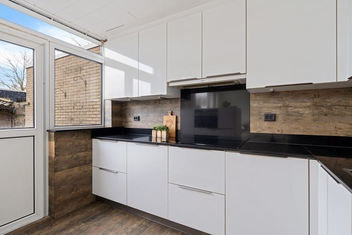 Foto 10 van Clematisweg 15