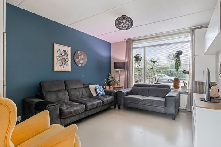 Photo 3 of Meidoornlaan 151