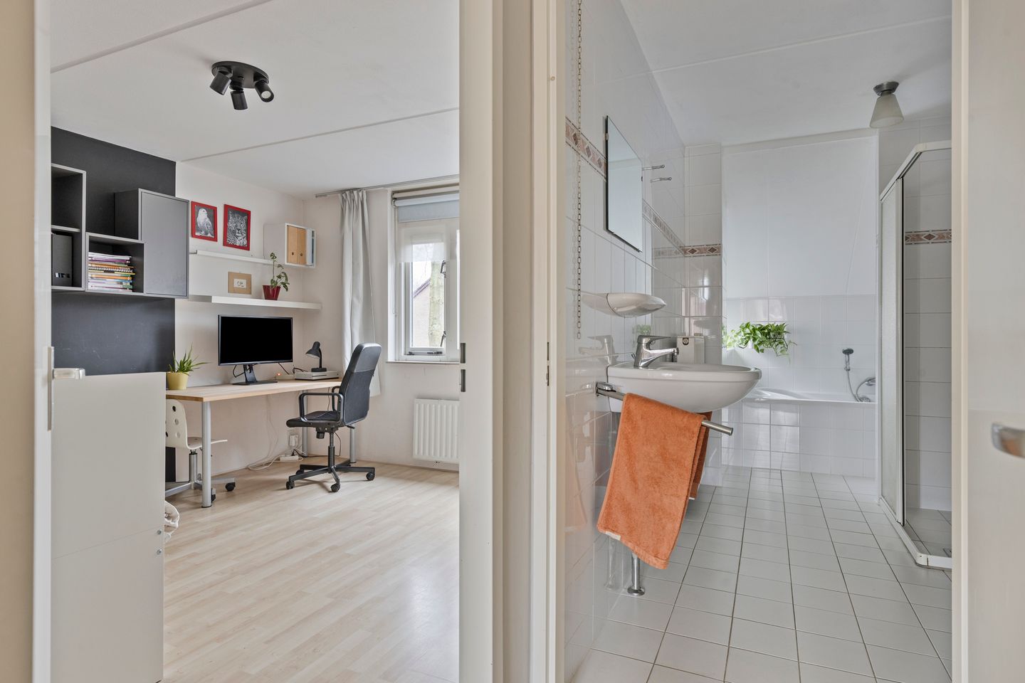 Photo 19 of Meidoornlaan 151