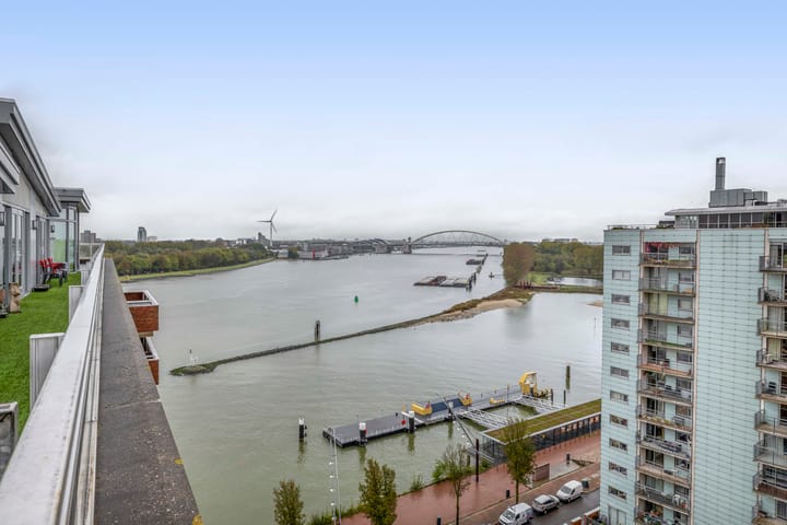 Photo 7 of Kees Pijlstraat 106