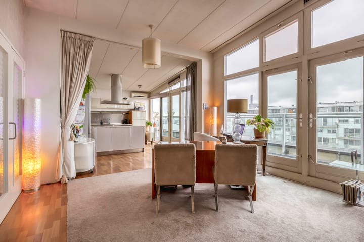 Photo 14 of Kees Pijlstraat 106