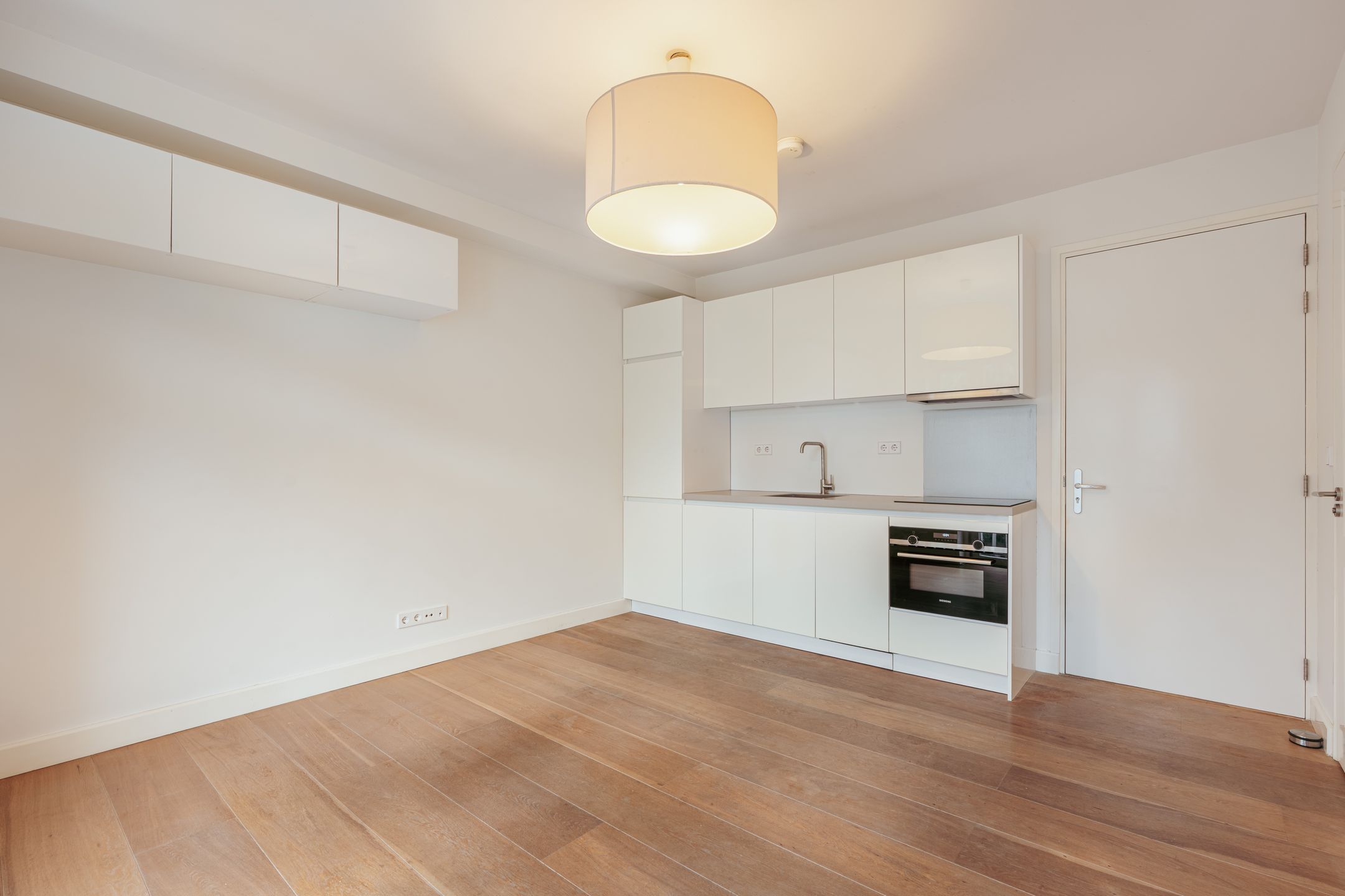 Photo 3 of Admiraal De Ruijterweg 519-A