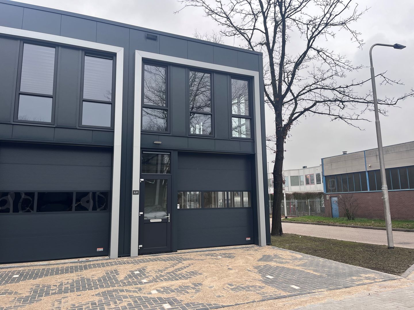 Bekijk foto 1 van Jellinghausstraat 2-21