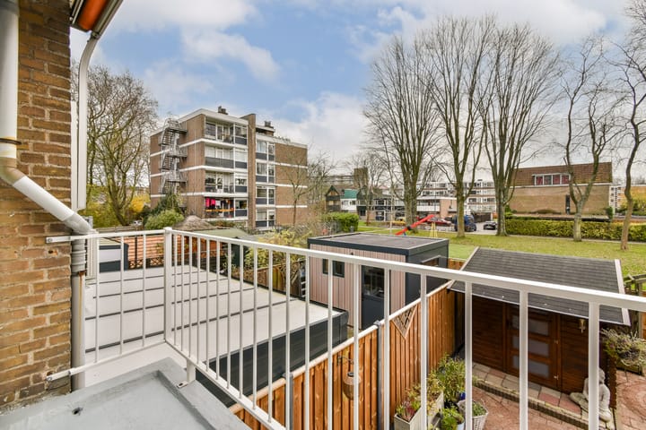 Foto 10 van Platostraat 12