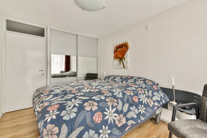 Foto 9 van Platostraat 12