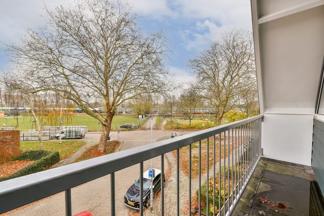 Foto 23 van Platostraat 12