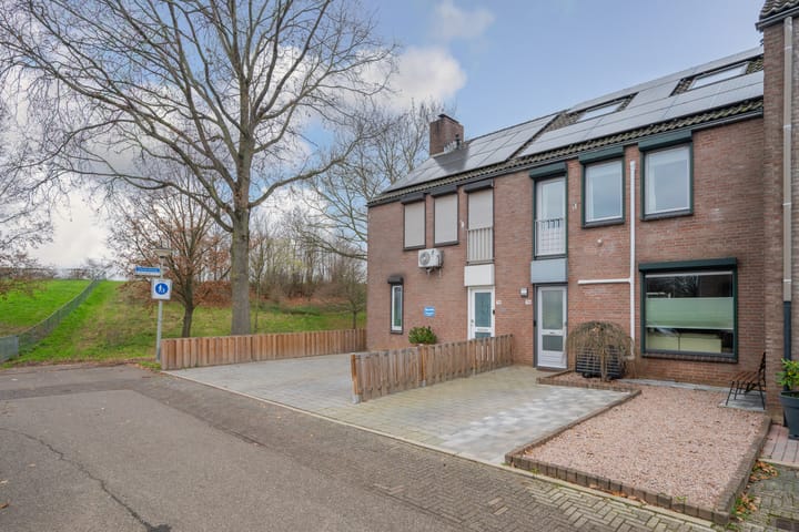 Foto 1 van Ramershaag 76