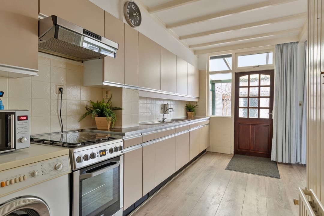 Foto 13 van Cornelis Bloemaertstraat 59