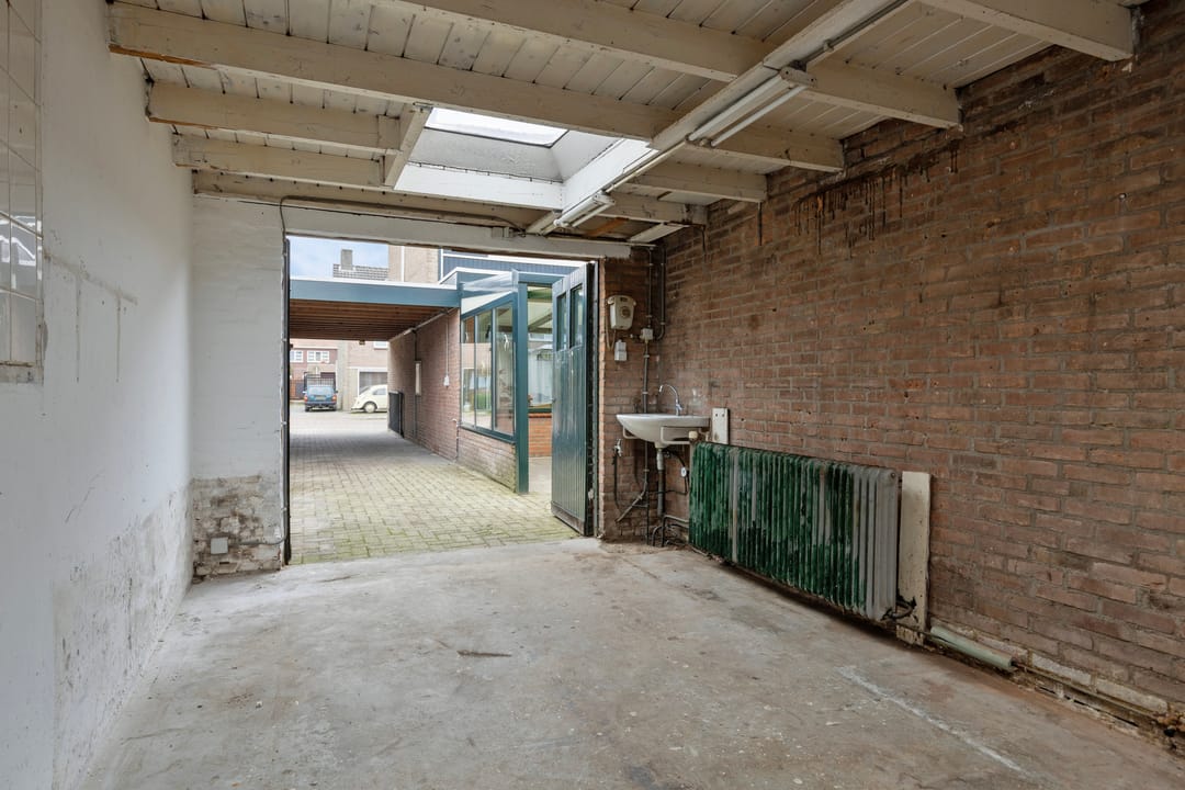 Foto 28 van Cornelis Bloemaertstraat 59