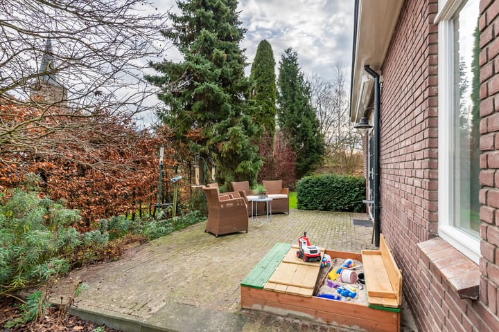 Photo 42 of Weverstraat 13