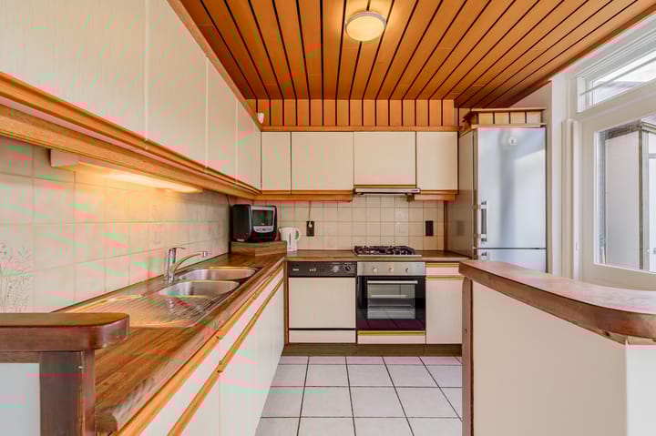 Photo 4 of Bastingstraat 25