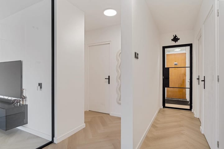 Photo 9 of Kloosplantsoen 483