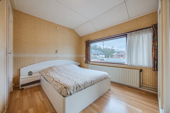 Foto 16 van Vierambachtenstraat 42