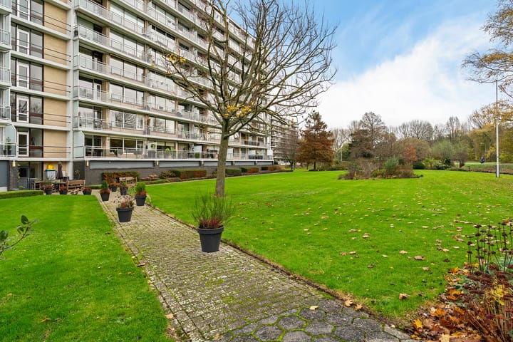 Photo 38 of Kloosplantsoen 483