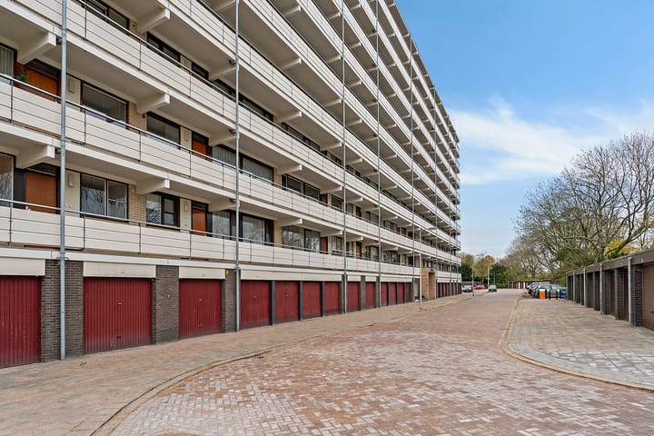 Photo 39 of Kloosplantsoen 483