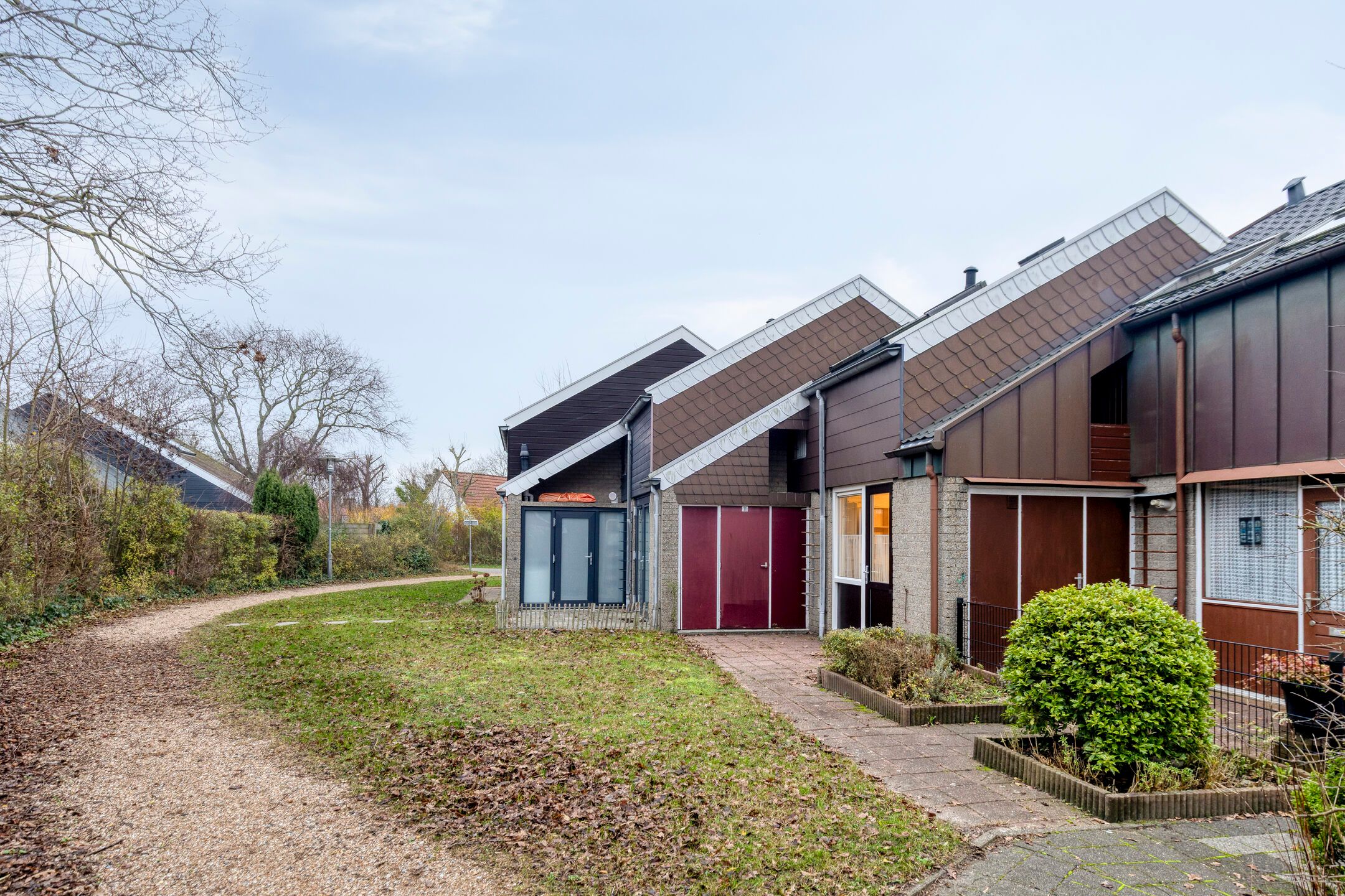 Photo 6 of Strand 11