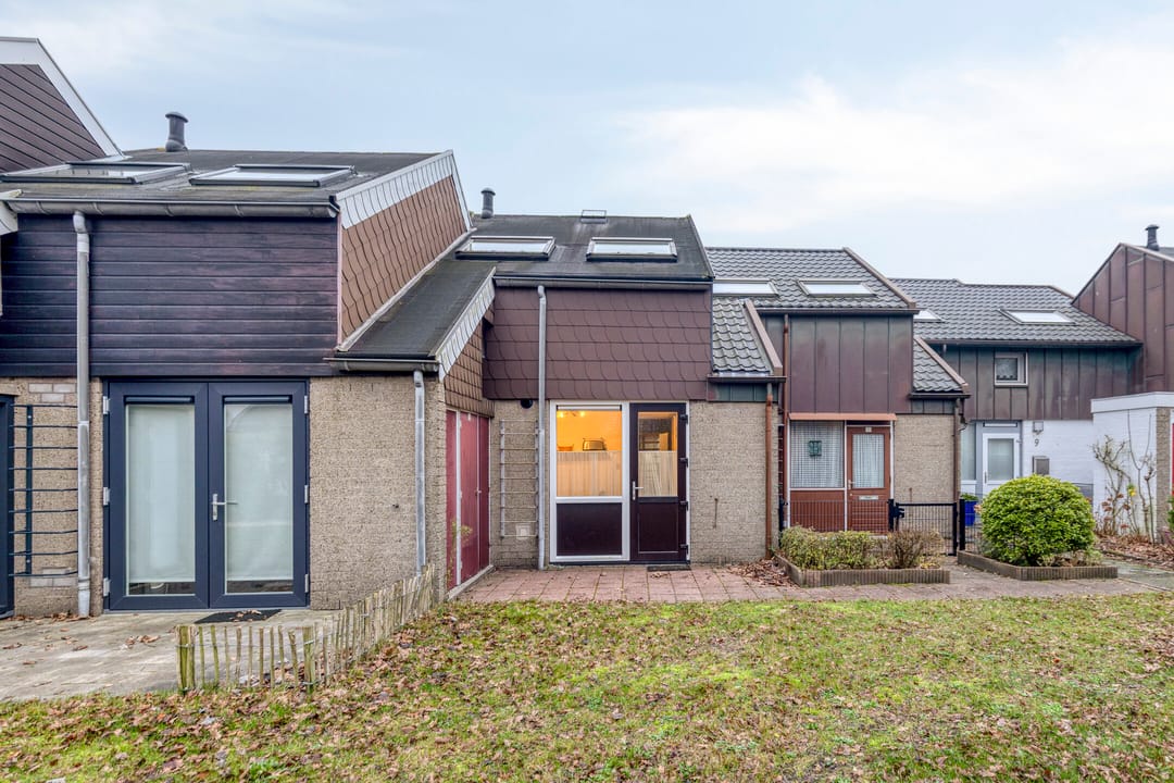 Photo 7 of Strand 11