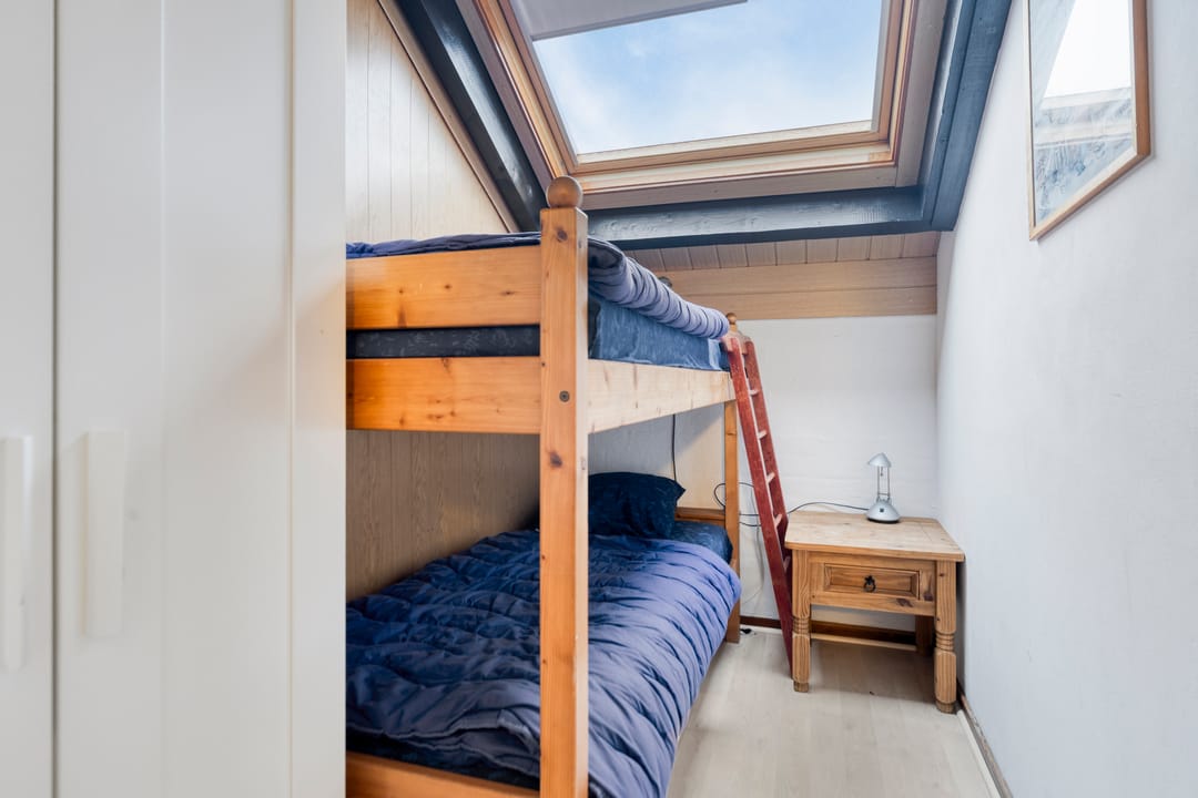 Photo 22 of Strand 11