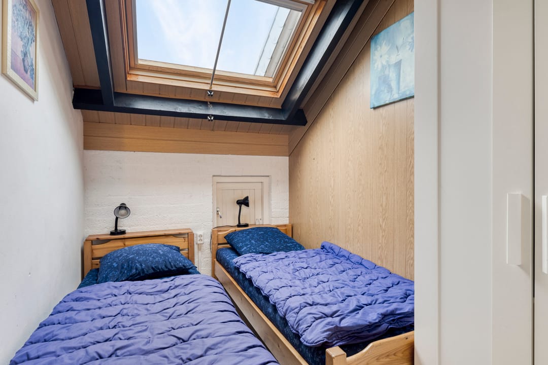 Photo 23 of Strand 11