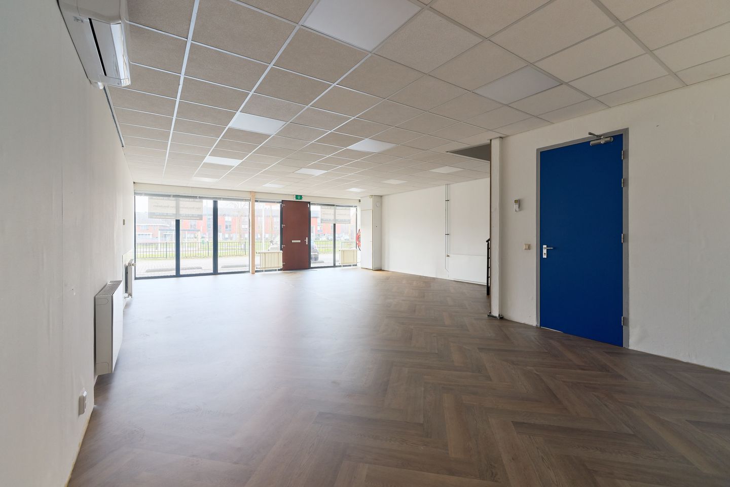 View photo 2 of Koningsweg 2-23