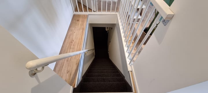 Foto 21 van Hellingstraat 1-D