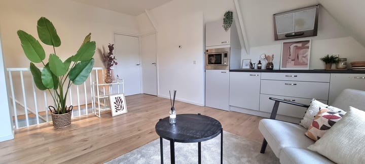 Foto 6 van Hellingstraat 1-D