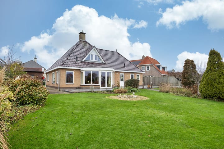 Photo 2 of Slingerrak 29