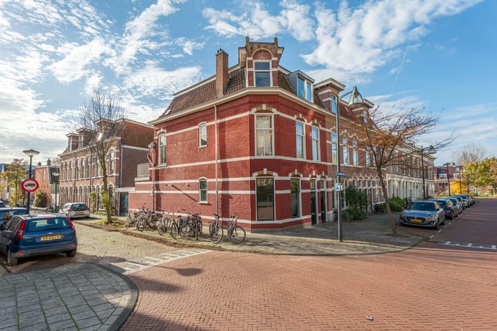 Foto 24 van Musschenbroekstraat 17