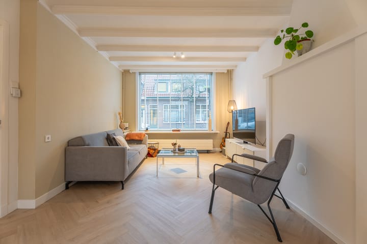 Foto 2 van Trompstraat 52