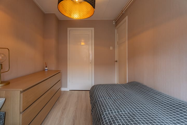 Foto 15 van Trompstraat 52