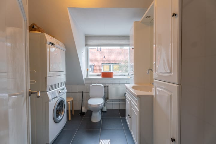 Foto 16 van Trompstraat 52