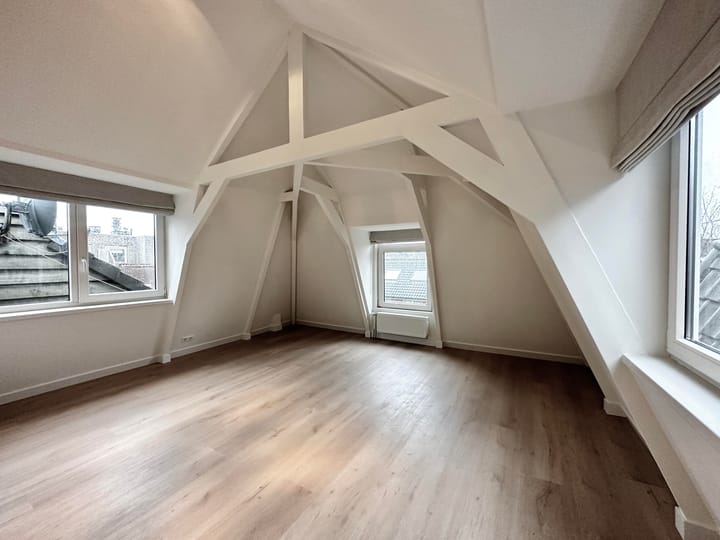 Foto 11 van Rustenburgerstraat 221-3