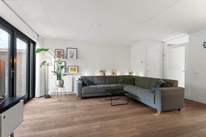 Foto 3 van Dominicanenstraat 12