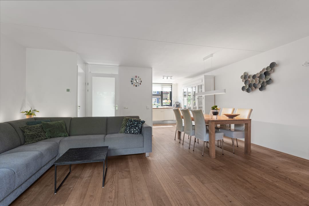 Photo 8 of Dominicanenstraat 12