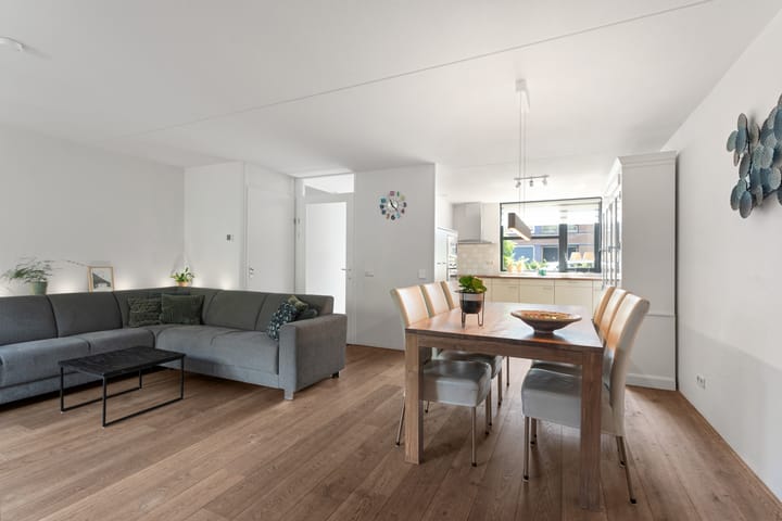 Foto 9 van Dominicanenstraat 12