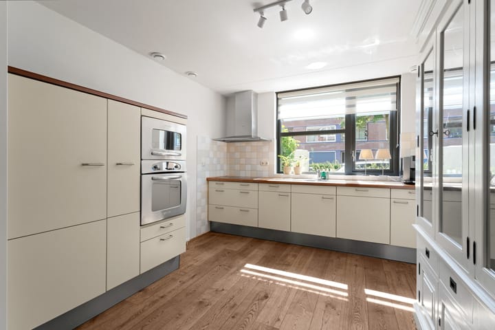 Foto 11 van Dominicanenstraat 12