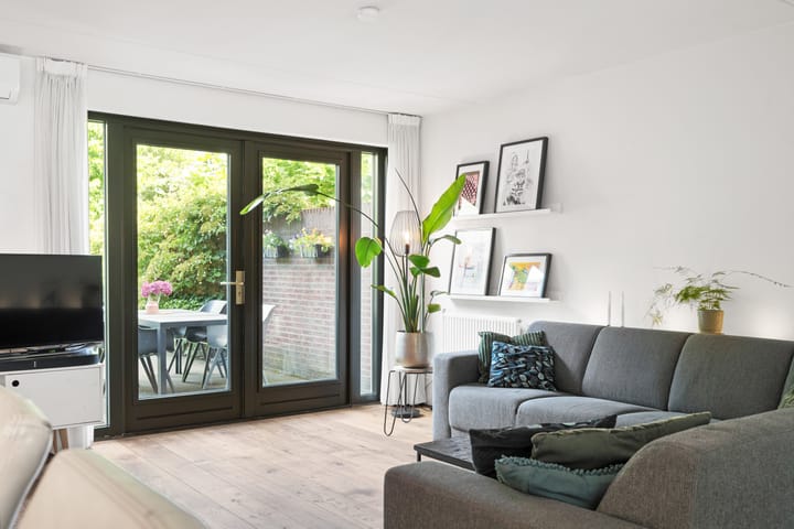 Foto 14 van Dominicanenstraat 12