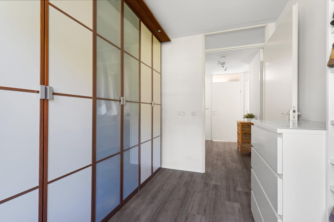 Photo 22 of Dominicanenstraat 12